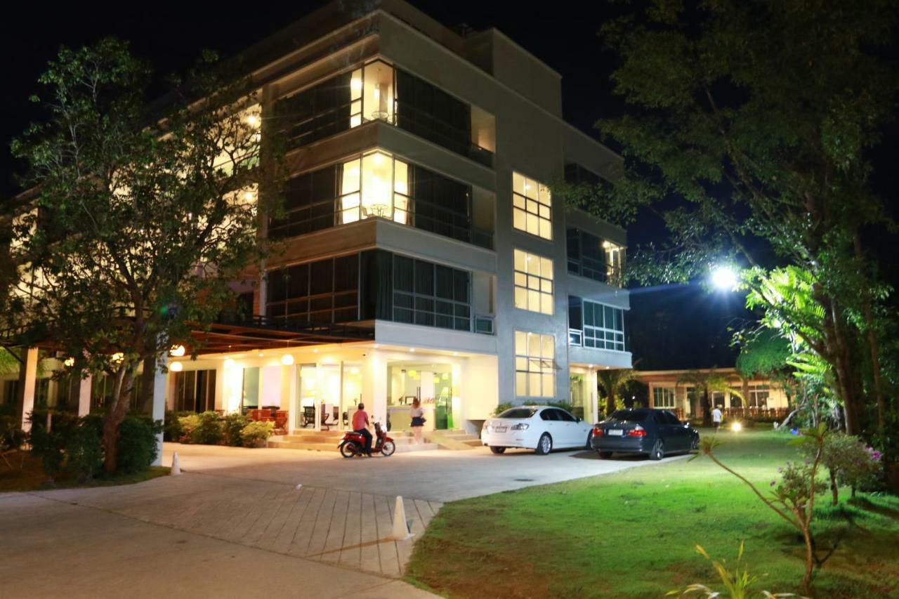 The Pano Hotel & Residence Ao Nang Exteriör bild